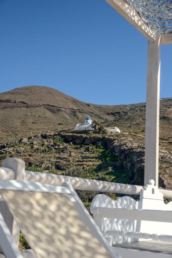 Pelagos Hotel - Oia Exterior photo