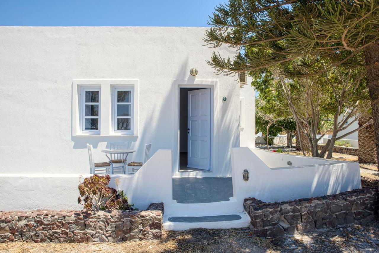Pelagos Hotel - Oia Exterior photo