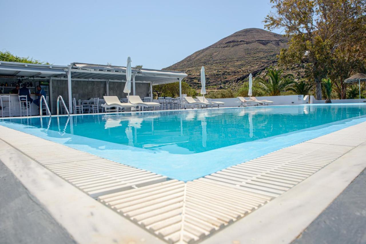 Pelagos Hotel - Oia Exterior photo