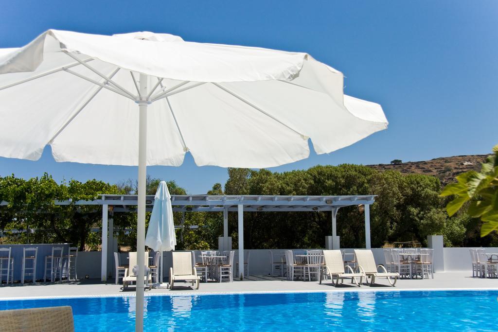 Pelagos Hotel - Oia Exterior photo