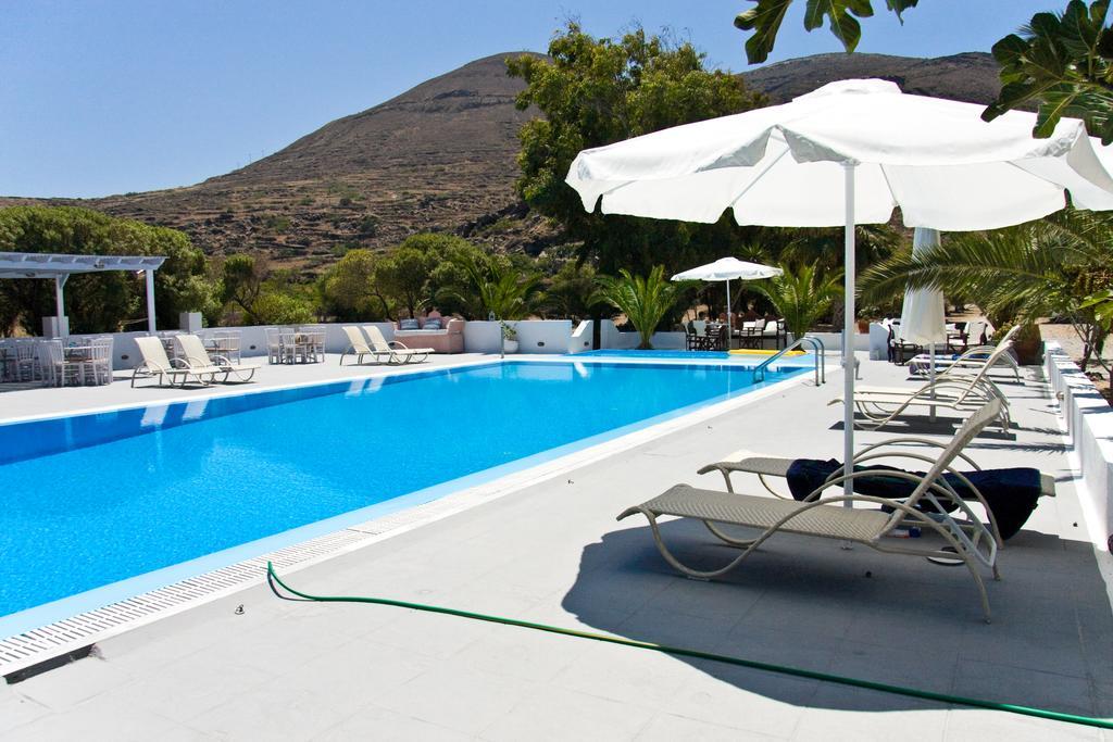 Pelagos Hotel - Oia Exterior photo