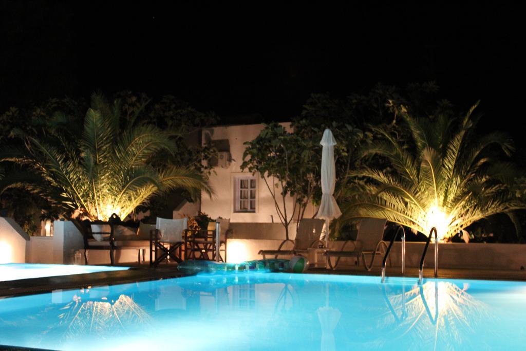 Pelagos Hotel - Oia Exterior photo